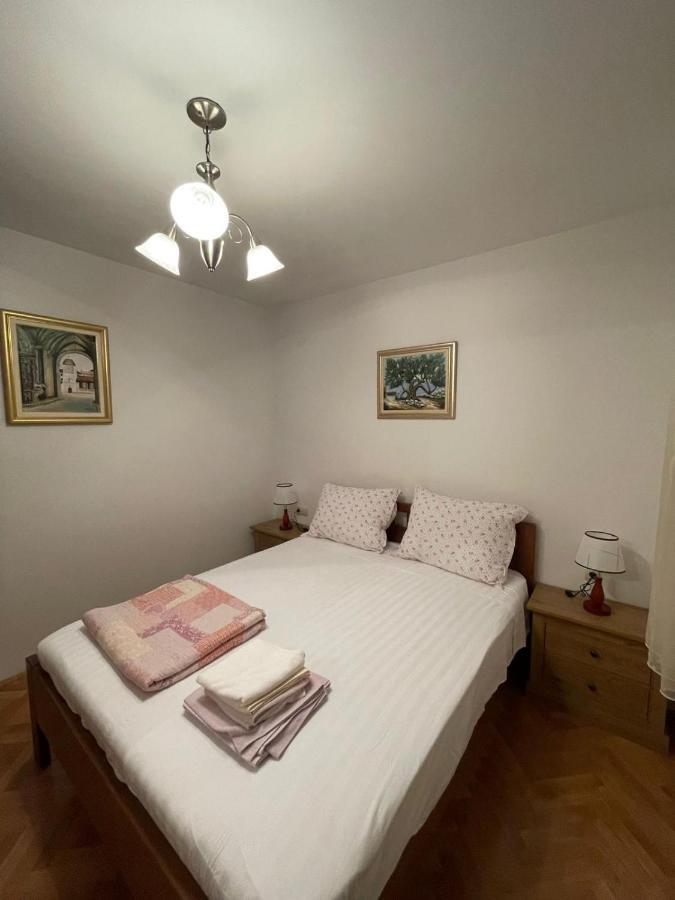 Apartman Ivan Traù Esterno foto