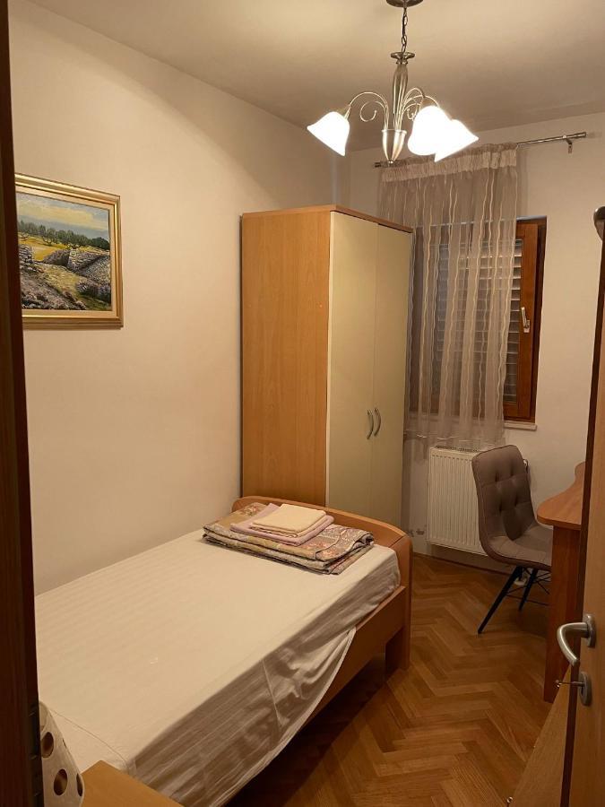 Apartman Ivan Traù Esterno foto