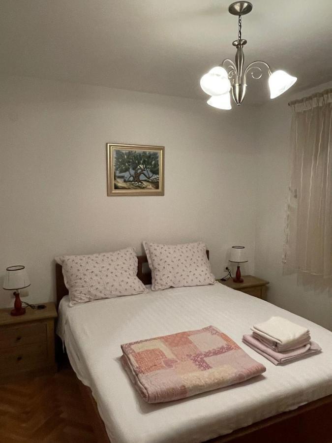 Apartman Ivan Traù Esterno foto
