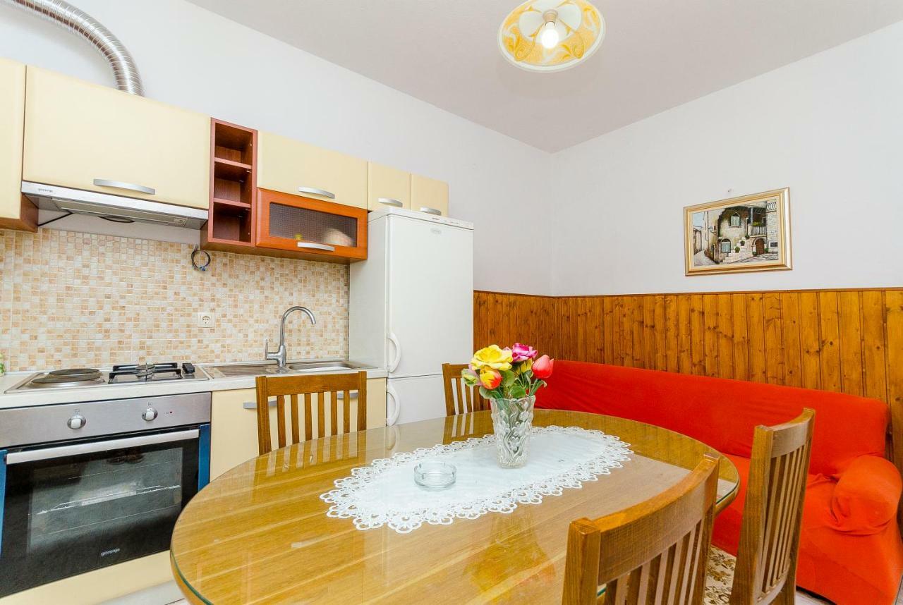 Apartman Ivan Traù Esterno foto