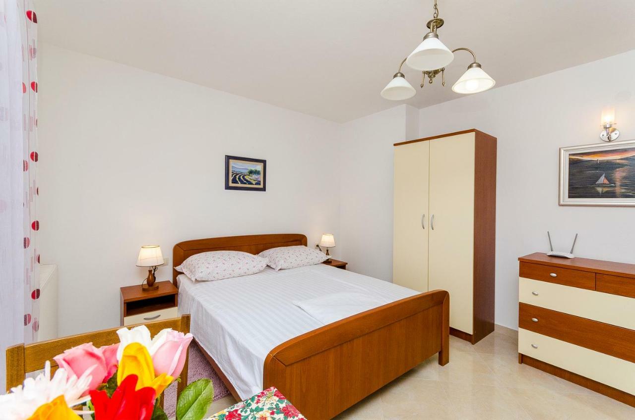 Apartman Ivan Traù Esterno foto